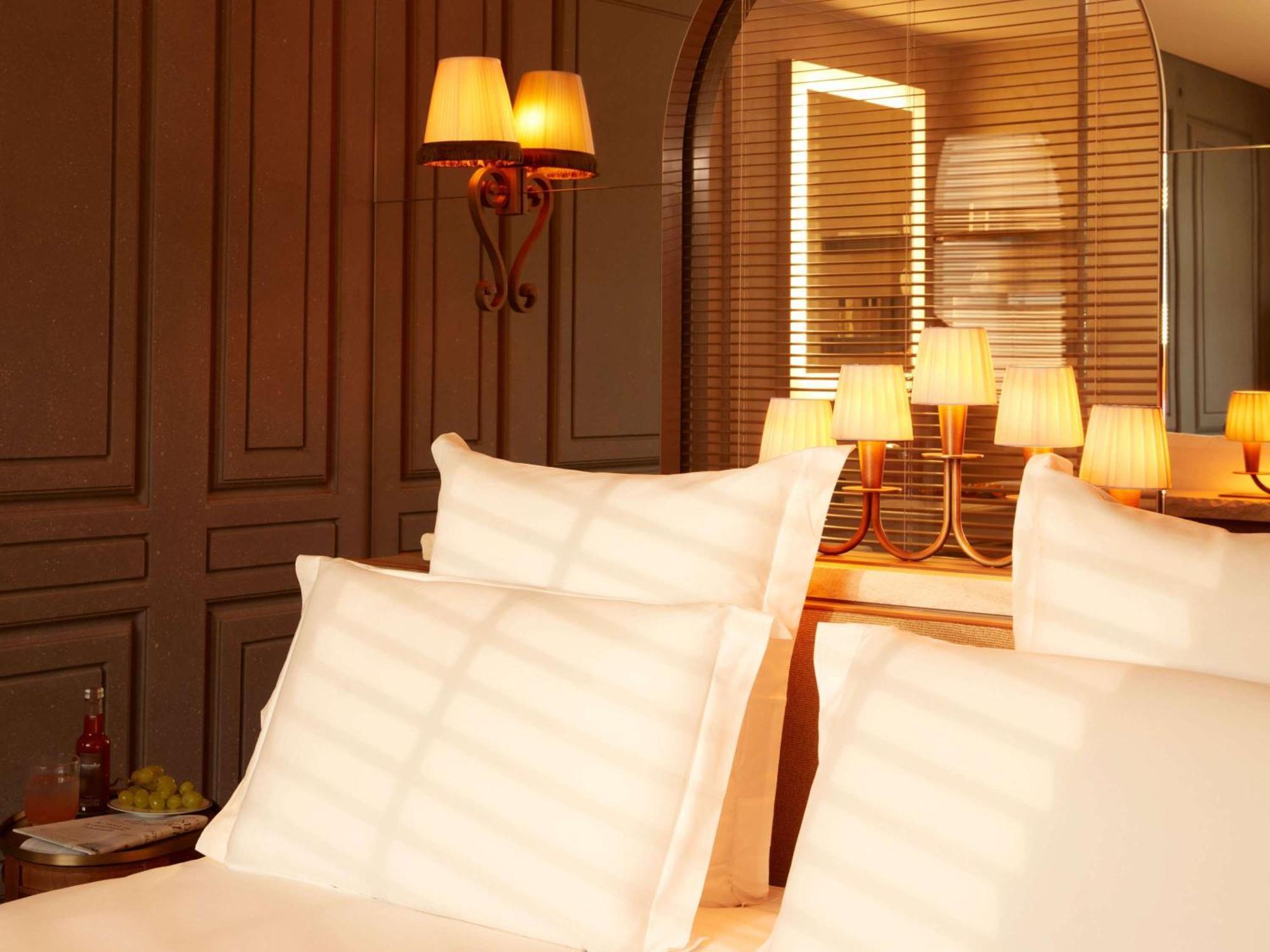 Hotel Mondrian Bordeaux Les Carmes Exterior foto
